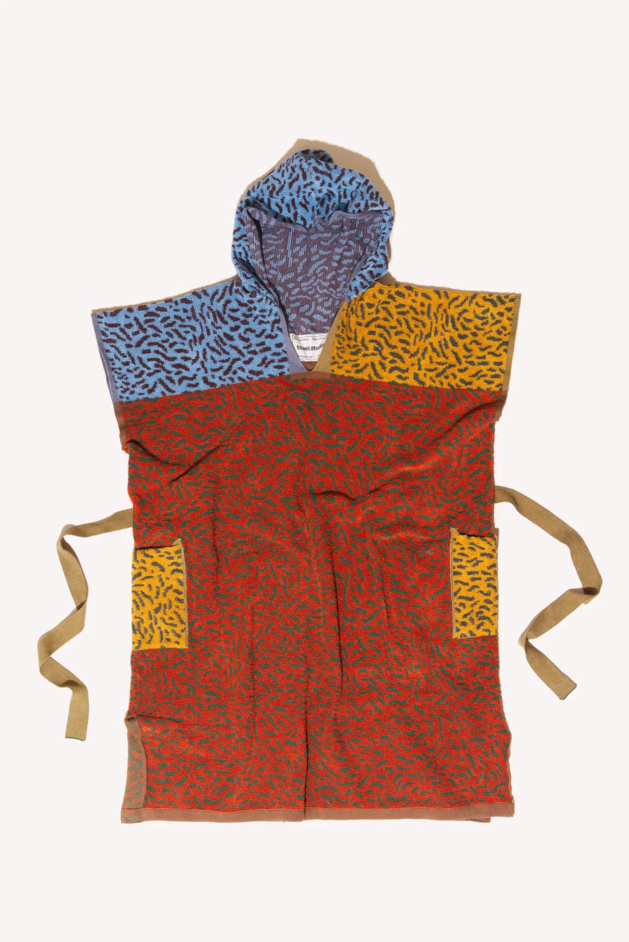 Worm Surf Poncho | Multicolor towel.studio