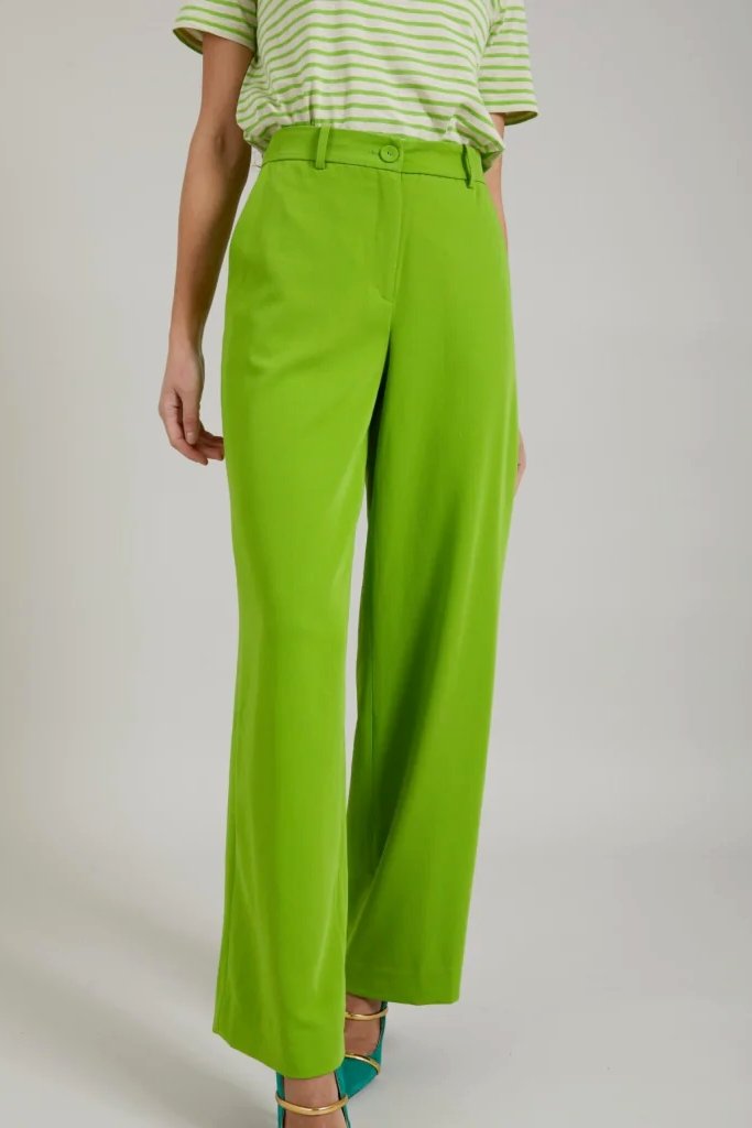 Wide Leg - Petra Fit Flashy Green