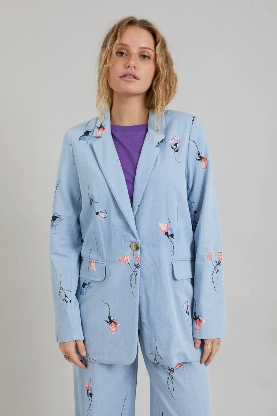 Blazer With Denim Flower Print - Zoe Fit